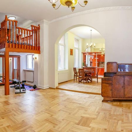 Grand Lviv Apartment I Kültér fotó
