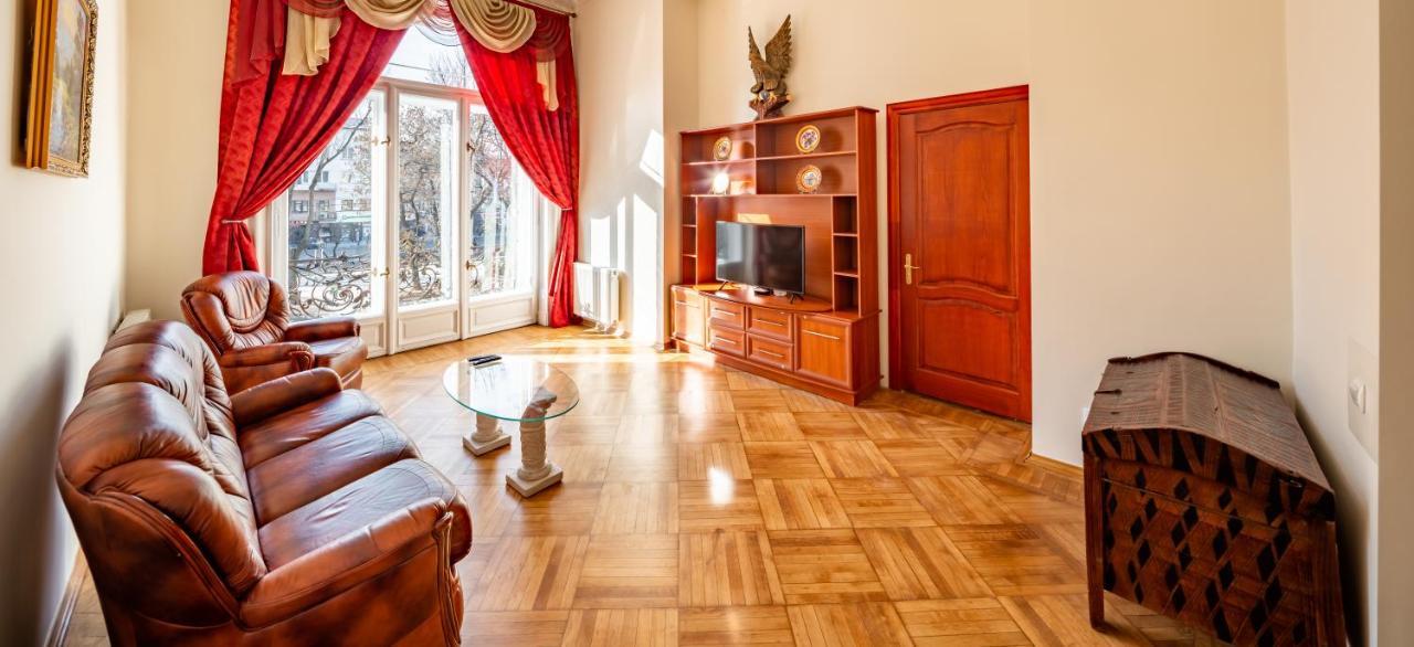 Grand Lviv Apartment I Kültér fotó