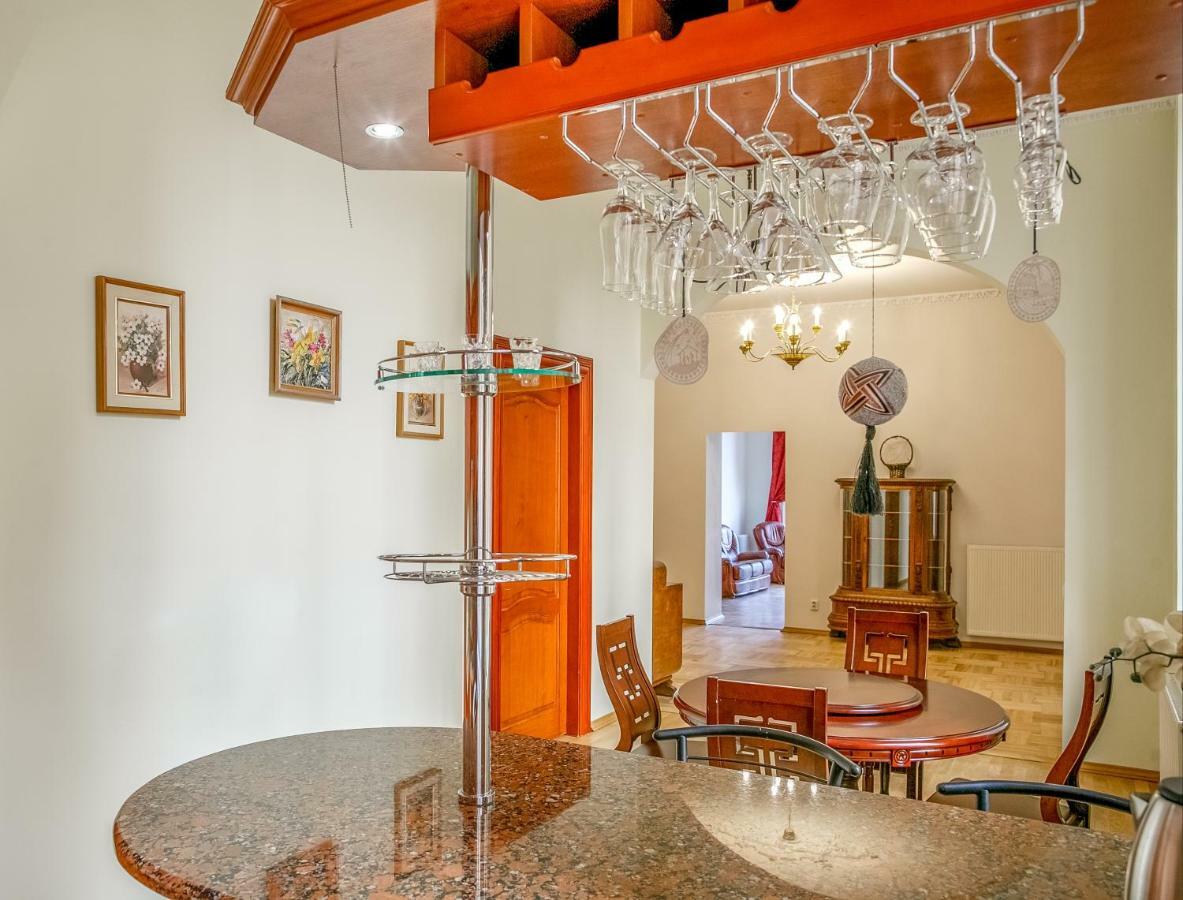 Grand Lviv Apartment I Kültér fotó
