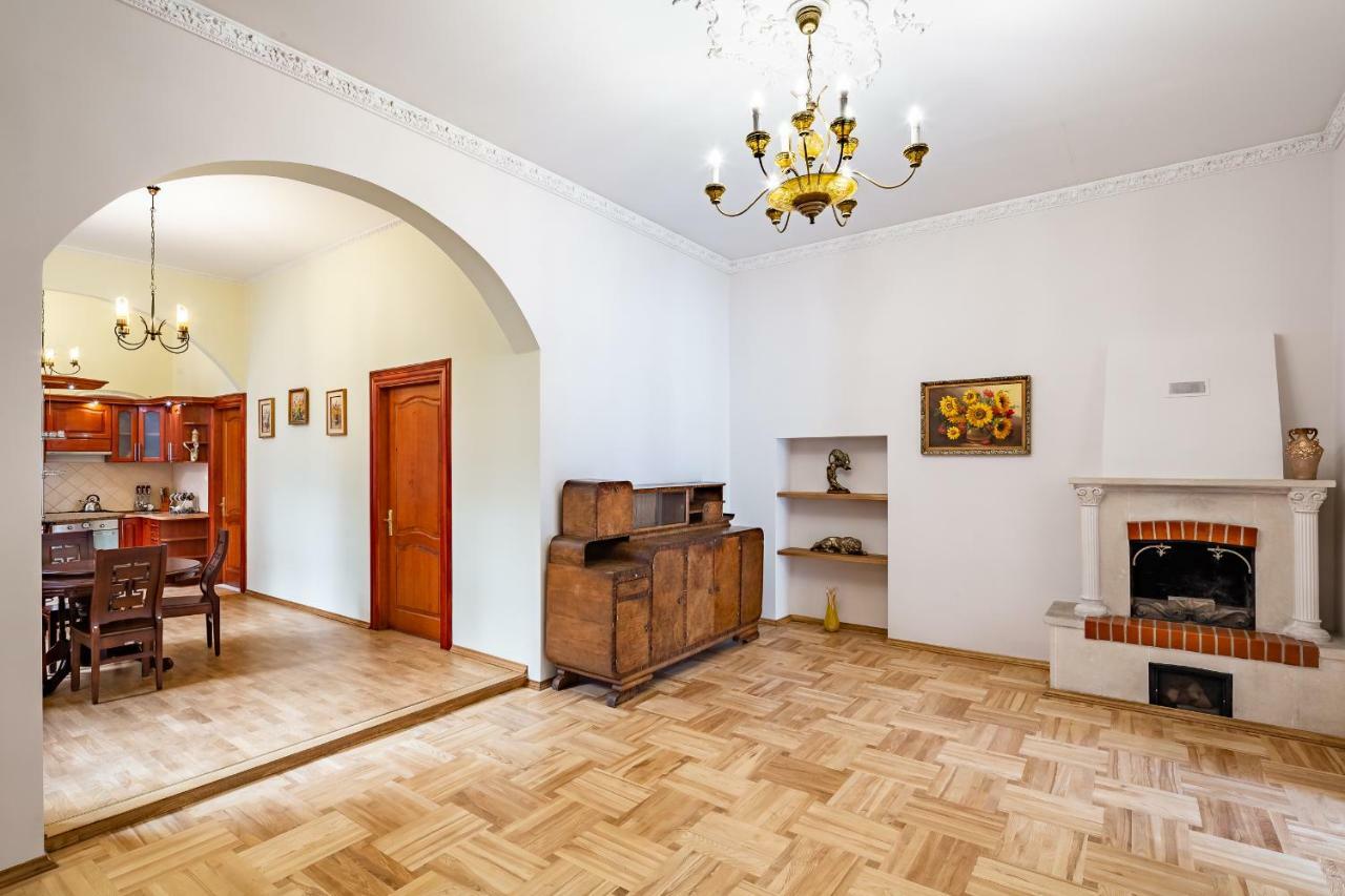 Grand Lviv Apartment I Kültér fotó